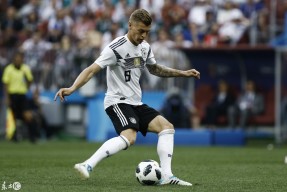 Kaiyun中国官网-包含离谱！里昂清晨临场应变赛后伤情更新，今晚完成体检引欢呼的词条